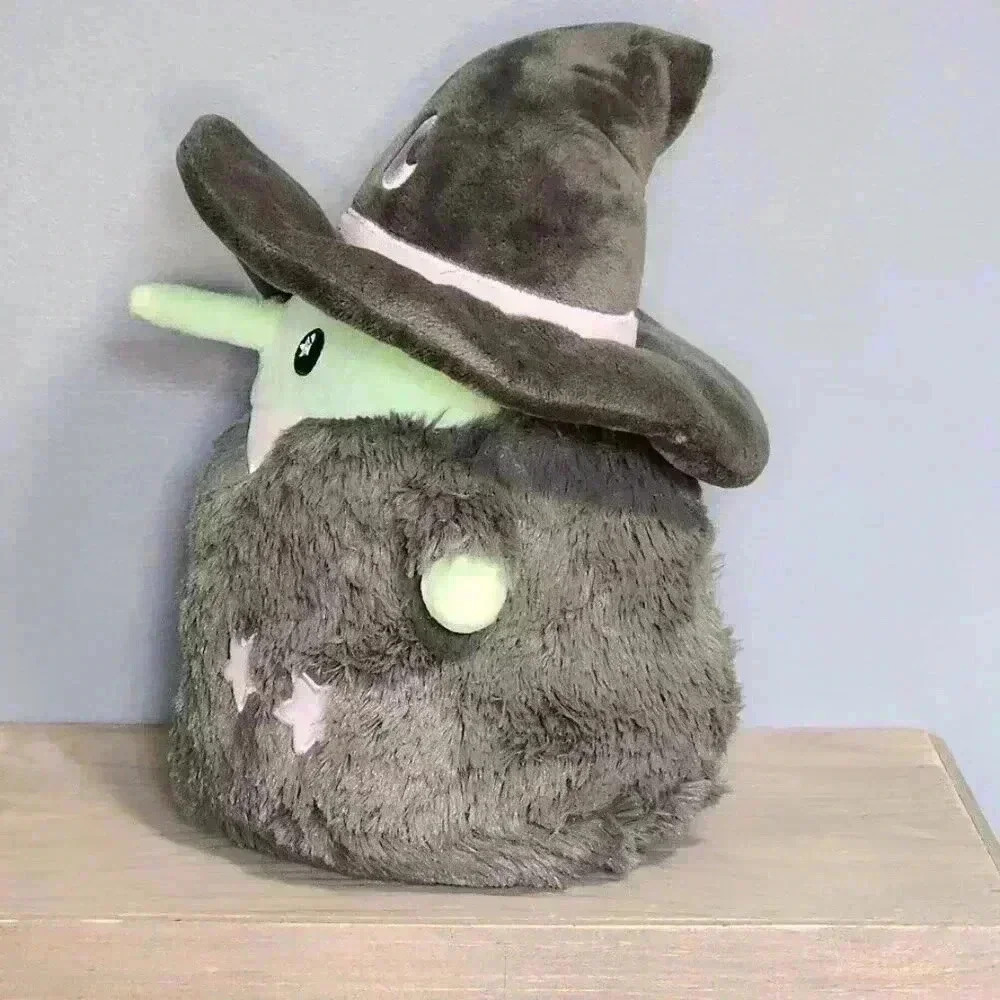 Mini Squishable Witch‎ Plush - Picture 4 of 6